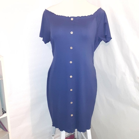 New Plus Size Ribbed Bodycon Dress - Picture 2 of 5